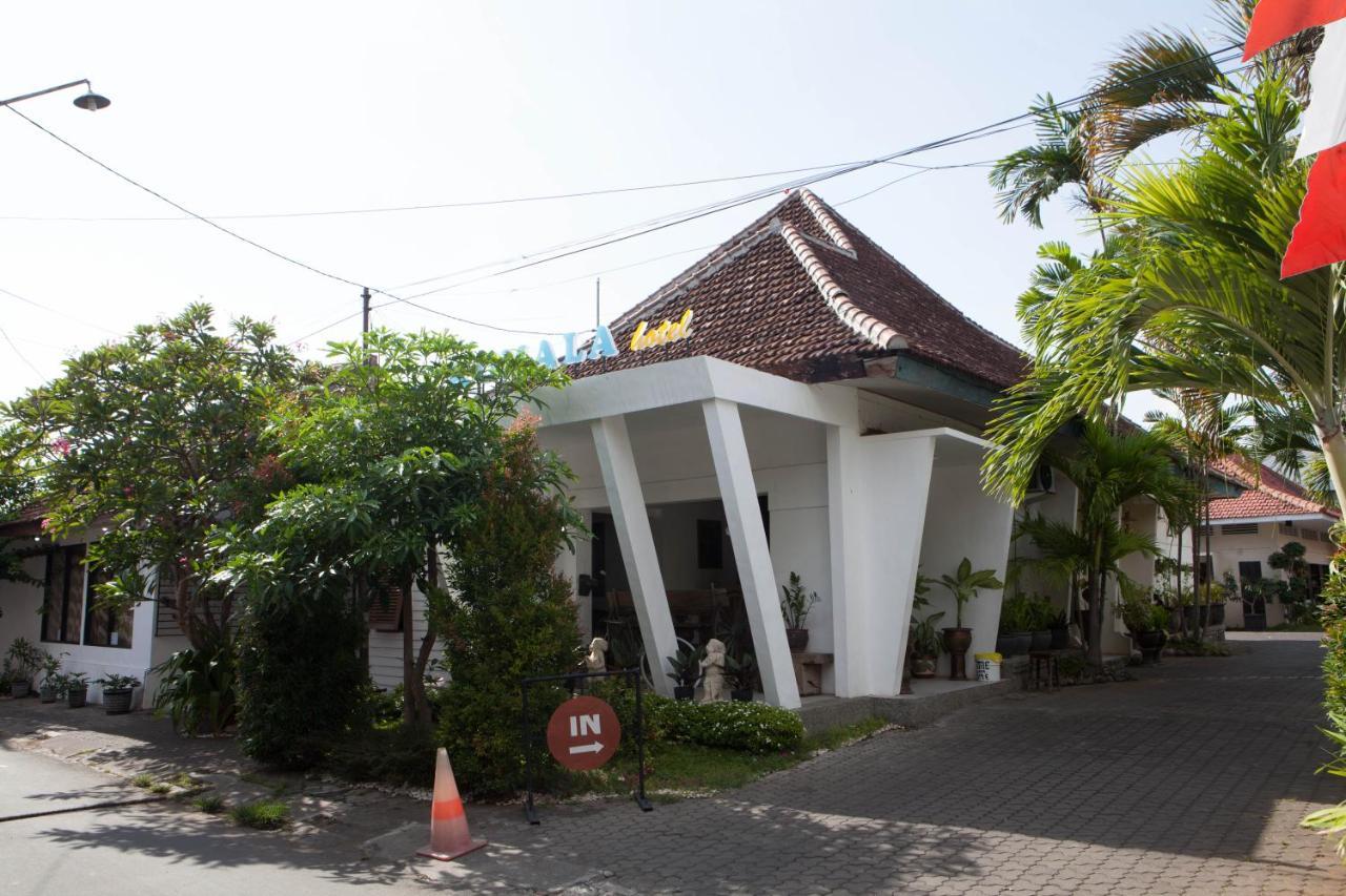 Reddoorz Plus Near Mall Roxy Banyuwangi Бануванги Екстериор снимка